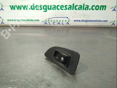 Used Right rear window switch Right rear window switch FIAT LINEA (323_, 110_) [2006-2026] 10196689 10196689
