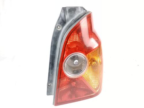 Used Right taillight HYUNDAI TERRACAN (HP) 2.9 CRDi 4WD (163 hp) 25284839