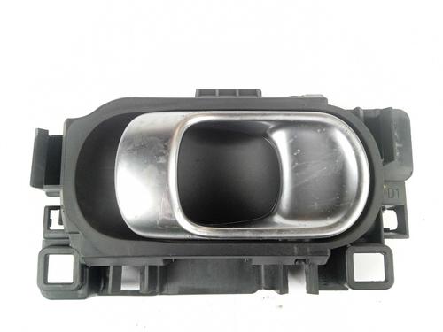Højre bagtil invendig håndtag Højre bagtil invendig håndtag CITROËN C3 AIRCROSS II (2R_, 2C_) 1.5 BlueHDi 100 (2CYHYJ) (99 hp) 17496106 17496106