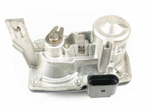 Used Throttle body Throttle body VW T-ROC (A11, D11) 2.0 TDI (150 hp) 29595415 29595415