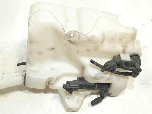 Windscreen washer tank VOLVO V50 (545) T5 AWD | BP17182337C113