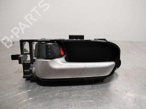 Used Front left interior door handle Front left interior door handle SUZUKI GRAND VITARA II (JT, TE, TD) 1.9 DDiS (JB419WD, JB419XD) (129 hp) 10093769 10093769