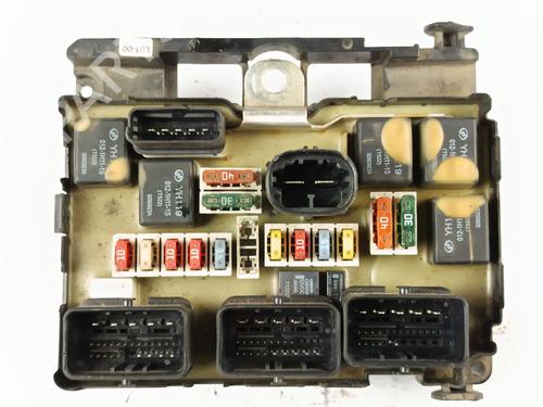 Used Fuse box CITROËN C4 Coupe (LA_) 1.4 16V (88 hp) 28623230