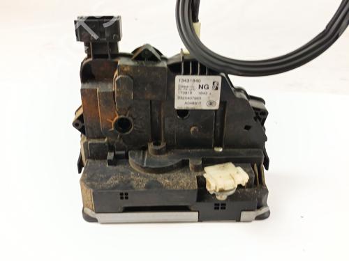 Højre fortil lås OPEL CORSA E (X15) [2014-2025]  30271456