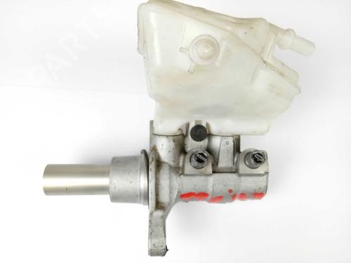 Used Brake master cylinder Brake master cylinder 13015515 13015515
