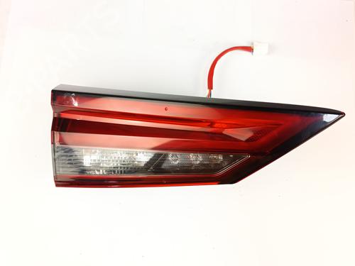 Venstre baglygte bagklap Venstre baglygte bagklap NISSAN QASHQAI III (J12) 1.3 DIG-T (140 hp) 36023743 36023743