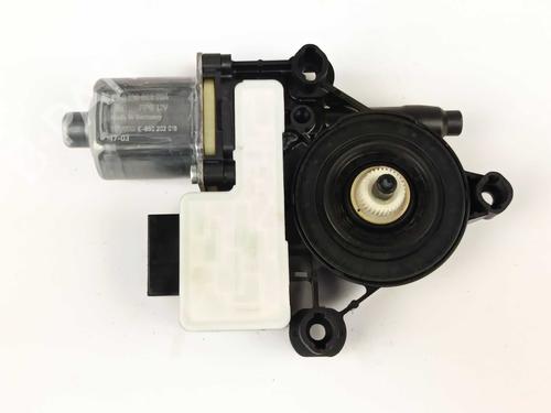 right-rear-window-motor-seat-leon-5f1-2012-2013-2014-2015-2016-2017-2018-2019-2020-2021-36359711 main image