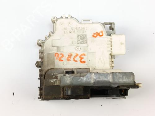 front-right-lock-audi-a3-8v1-8vk-2012-2013-2014-2015-2016-2017-2018-2019-2020-35794343 main image