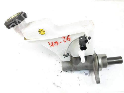 Used Brake master cylinder Brake master cylinder 32235705 32235705