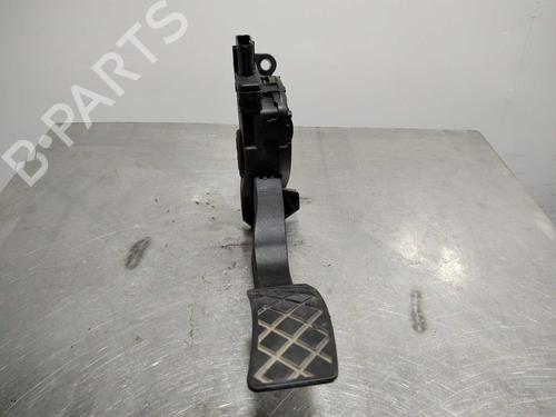Used Pedal Pedal 9982368 9982368