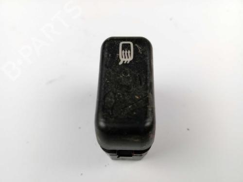 switch-mitsubishi-fuso-2011-29281444 main image