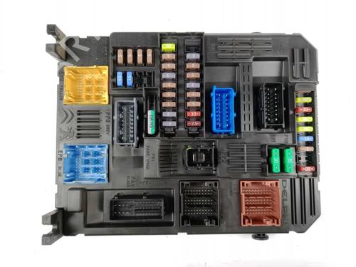 Used Fuse box Fuse box PEUGEOT 308 II (LB_, LP_, LW_, LH_, L3_) 1.5 BlueHDi 130 (131 hp) 23389315 23389315