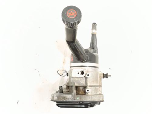 Used Steering pump PEUGEOT 308 I (4A_, 4C_) 1.6 HDi (90 hp) 29268858