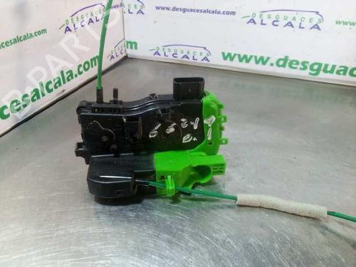 front-left-lock-hyundai-i40-i-vf-813103z000-4-pines-2012-2013-2014-2015-2016-2017-2018-2019-10929816 main image