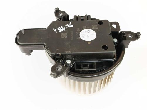 heater-blower-motor-toyota-yaris-_p21_-_pa1_-_ph1_-2020-38045371 main image