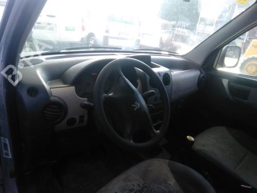 Front left lock PEUGEOT PARTNER Box Body/MPV (5_, G_) 1.6 HDi 75 | BP13090536C98 