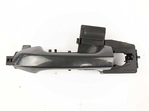 front-left-exterior-door-handle-kia-xceed-cd-2019-31838079 main image