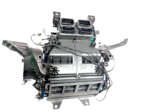 Used Climate control LAND ROVER DEFENDER Station Wagon (L663) [2019-2025]  25769860