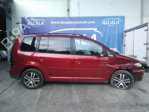 Fuse box VW TOURAN (1T1, 1T2) 1.9 TDI | BP16717372E1 