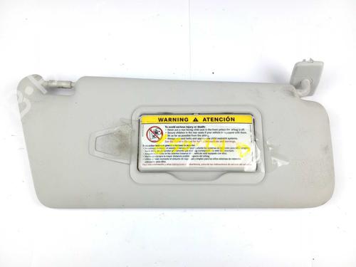 Used Right sun visor Right sun visor 21063590 21063590