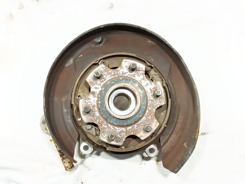 Used Right rear steering knuckle MITSUBISHI PAJERO III (V7_W, V6_W) 2.5 TDi (V64W, V74W) (115 hp) 31645463