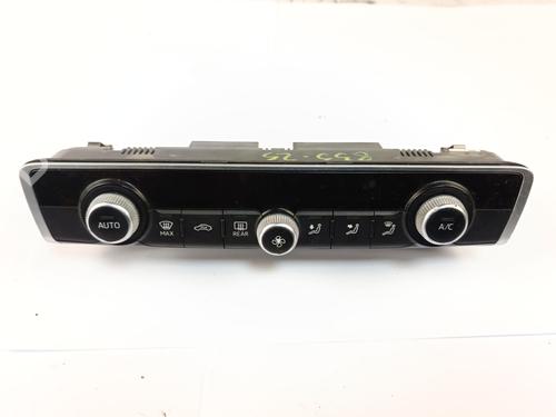 Used Climate control AUDI A3 (8V1, 8VK) 1.6 TDI (110 hp) 31793217