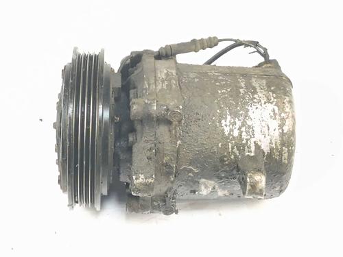 Compressor A/C Compressor A/C SANTANA 300/350 2.0 TDi 4x4 (87 hp) 30900299 30900299