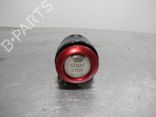 Used Switch Switch NISSAN JUKE (F15) 1.6 DIG-T NISMO RS (218 hp) 13095865 13095865
