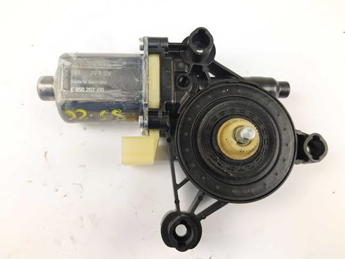 right-front-window-motor-seat-leon-st-5f8-2012-2013-2014-2015-2016-2017-2018-2019-2020-36239153 main image