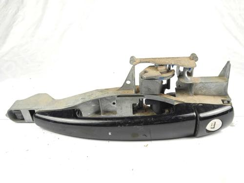 Used Front left exterior door handle Front left exterior door handle 17495805 17495805