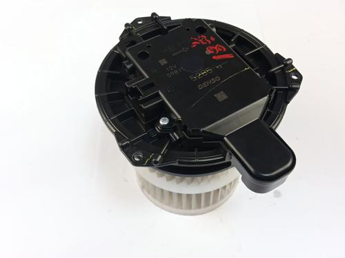 Used Heater blower motor TOYOTA C-HR (_X1_) 1.8 Hybrid (ZYX10_, ZYX11_) (98 hp) 32001410