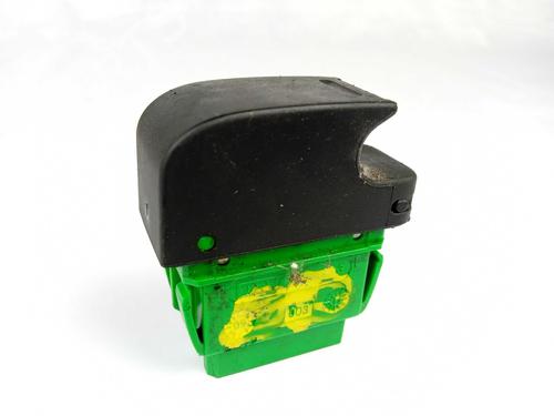Used Right front window switch Right front window switch 11237334 11237334