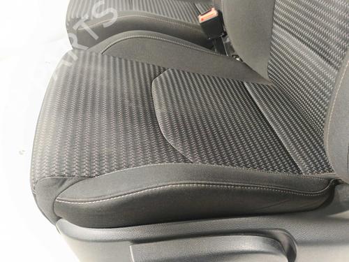 Seats set KIA XCEED (CD) 1.0 T-GDI | BP31799781C78 - Image 6