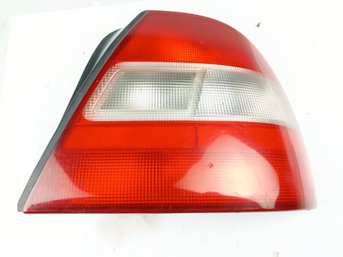 Used Right taillight HONDA CIVIC VI Fastback (MA, MB) 1.5 16V (MB3) (114 hp) 27396492