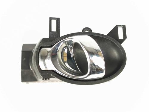 Used Front right interior door handle Front right interior door handle NISSAN JUKE (F15) 1.2 DIG-T (115 hp) 34137827 34137827