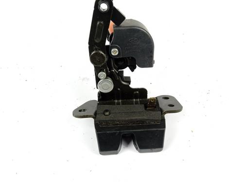 tailgate-lock-hyundai-santa-fe-ii-cm-812302b000-2005-2006-2007-2008-2009-2010-2011-2012-2013-2014-2015-10930685 main image