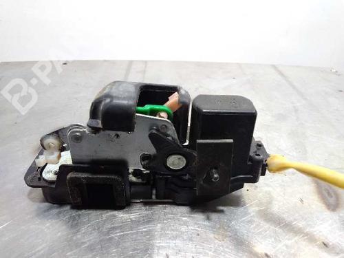 Rear left lock KIA SORENTO I (JC) 2.5 CRDi | BP9996457C100 