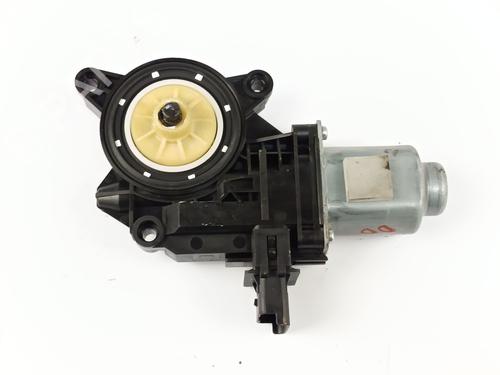 Used Right front window motor Right front window motor HYUNDAI i30 (PDE, PD, PDEN) 1.6 CRDi (116 hp) 33027974 33027974