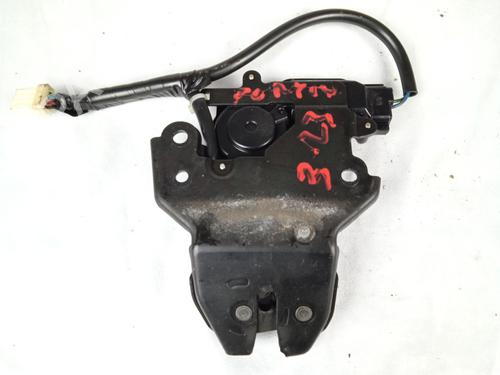 Used Tailgate lock CHRYSLER 300C (LX, LE) [2004-2025]  11806247