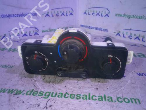climate-control-renault-clio-iii-br01-cr01-030967w-69590001-valeo-2005-2006-2007-2008-2009-2010-2011-2012-2013-2014-9989057 main image