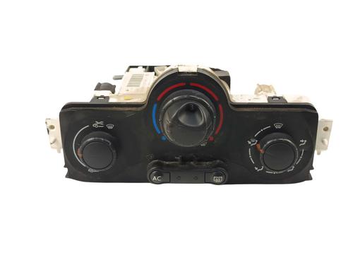 Used Climate control Climate control RENAULT MEGANE II (BM0/1_, CM0/1_) 1.5 dCi (BM1E, CM1E) (106 hp) 40127730 40127730