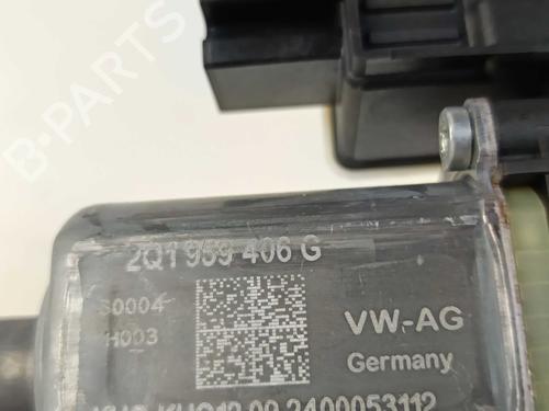 Right front window motor SKODA KAMIQ (NW4) 1.0 TSI | BP38704683E20 - Image 4