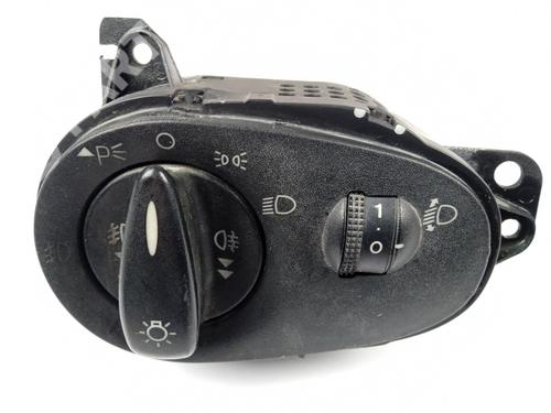 Used Headlight switch FORD FOCUS I Saloon (DFW) [1999-2009]  11146540