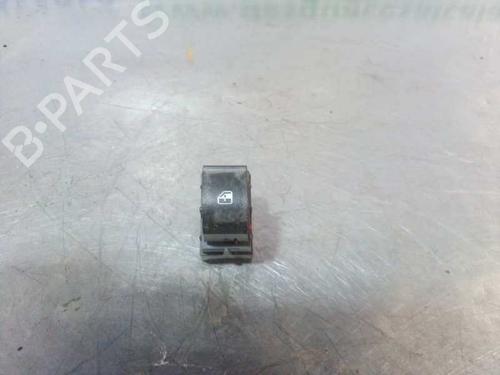 Used Right front window switch Right front window switch FIAT 500L (351_, 352_) 1.6 D Multijet (199LYE1B) (120 hp) 10928924 10928924
