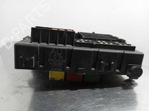 Used Fuse box Fuse box OPEL VECTRA C (Z02) 2.0 DTI 16V (F69) (101 hp) 10172593 10172593