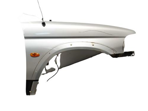 right-front-fenders-mitsubishi-pajero-sport-i-k7_-k9_-1996-33120980 main image