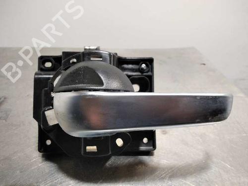 Used Front left interior door handle Front left interior door handle 10142713 10142713