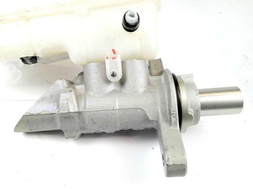 Used Brake master cylinder Brake master cylinder 10551828 10551828