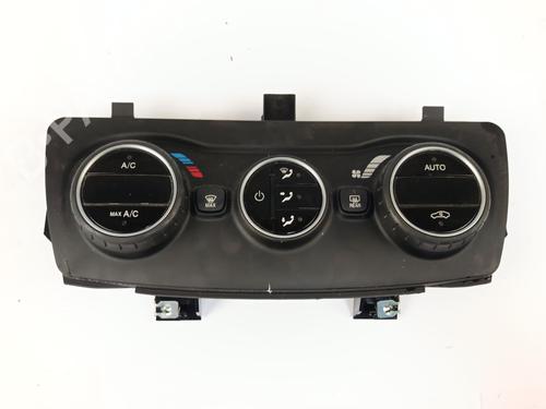 Used Climate control Climate control FIAT TIPO Saloon (356_, 357_) 1.3 D (356SXB1A, 356SXH1A, 356SXD1A) (95 hp) 33219001 33219001