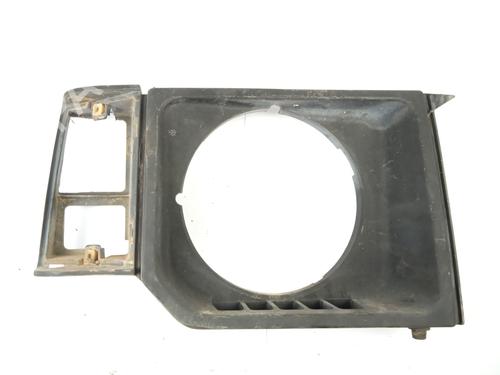 Used Headlight eyebrow MITSUBISHI PAJERO I (L04_G, L14_G) [1982-1991]  16121804